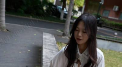 【裸足】清纯可爱的姑娘阮阮放假后约在校园拍摄裸足(上)【111P】