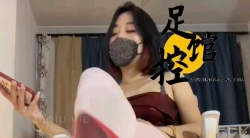 朱砂痣:熟女老婆的七夕红绿灯榨J，绿帽羞辱