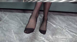 【aapary模拍视频】杏杏的黑丝美脚