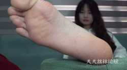 【aapary模拍视频】玉玉的足底美脚秀第二篇