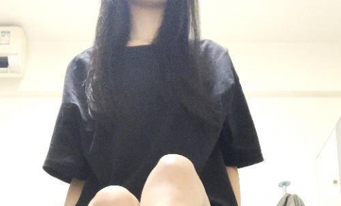 【自购】b站博主美女姐姐秀脚 搓脚底 超白嫩玉足